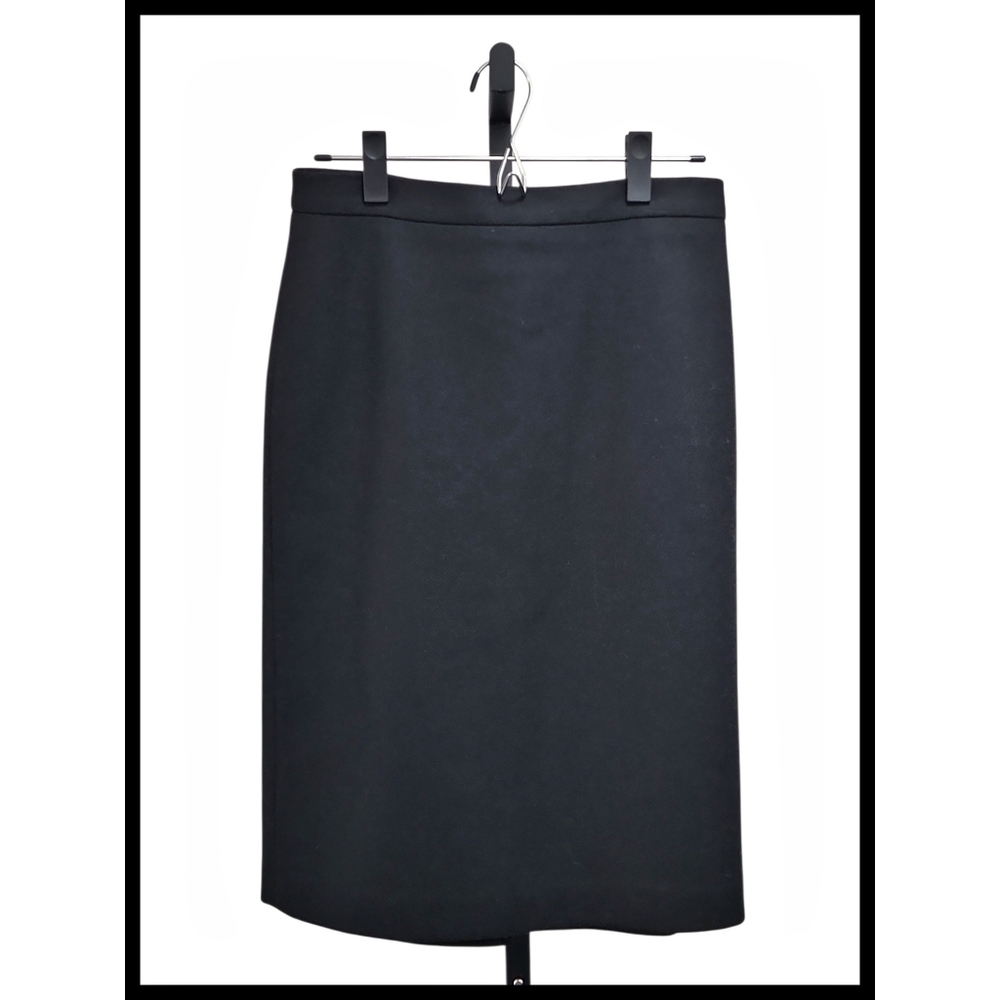 PURE Collection Wool Pencil Skirt Lined Black Size 4 Classic Timeless Minimalist